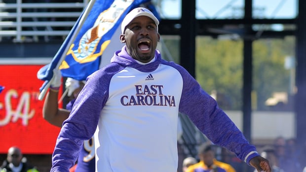 scottie-montgomery-east-carolina-mothers-day-surprise.jpg